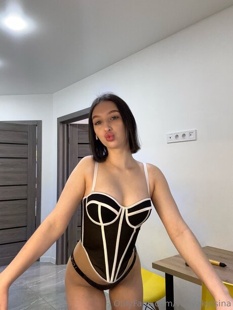 Vanyakytsina sex model gallery