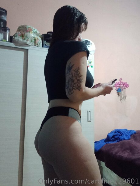 Caroline129601 model beautiful archive