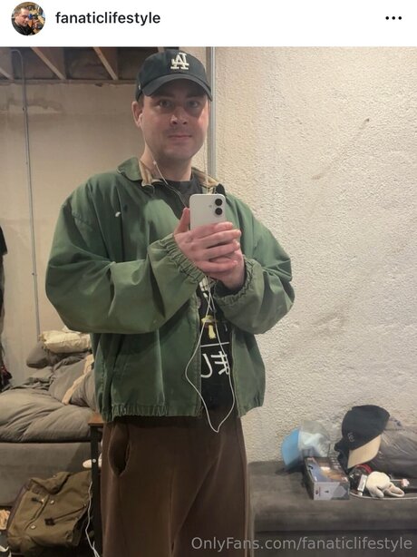 Fanaticlifestyle star nude photo