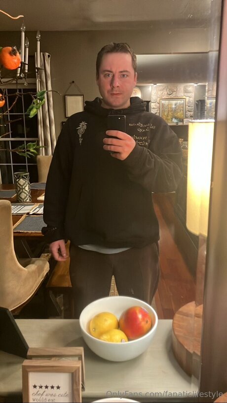 Fanaticlifestyle hot actress img