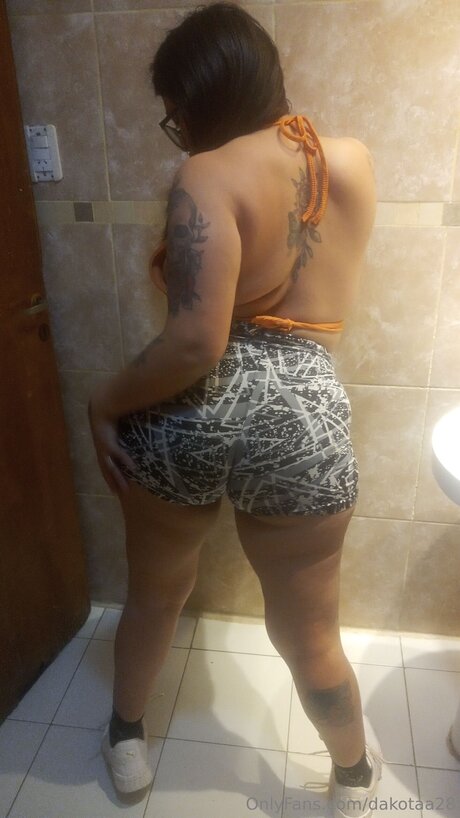 Dakotaa28 naked actress pic