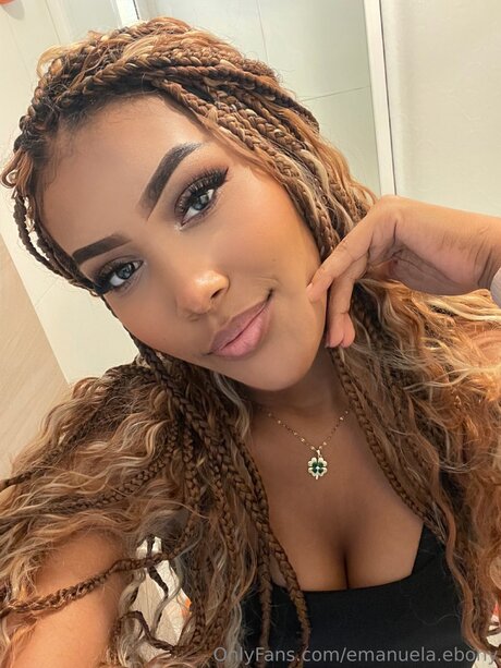 Emanuela Ebony pretty star photo