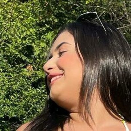 Amanda Dantas star sexy img