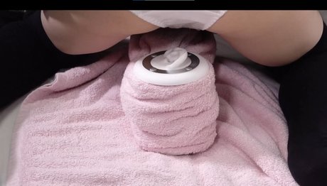 Otonashi Kurumi star sex photos