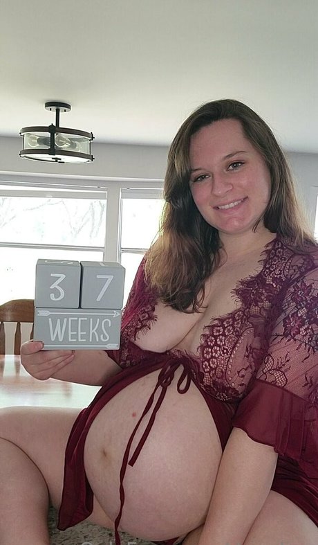 deealice exclusive actress picture