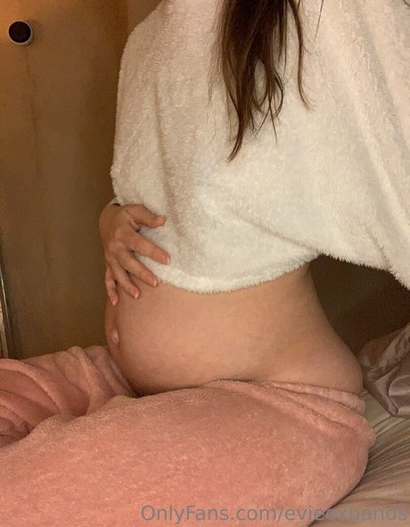 evieexpands model nice galleries