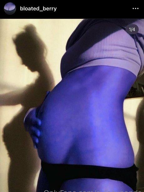 evieexpands naked pornstar pic