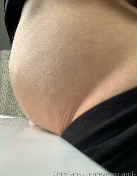 evieexpands perfect pornstar photos