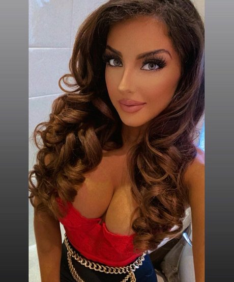 Kayleigh Rose Dematos pornstar exclusive photos