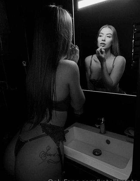 katelikefate nice actress image