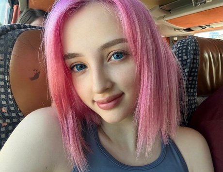 katybaity sex star photos