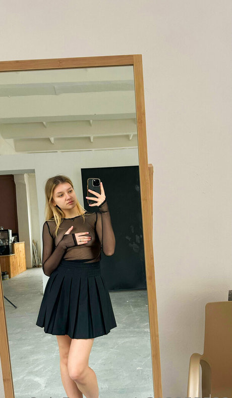 pervokursnica model best archive