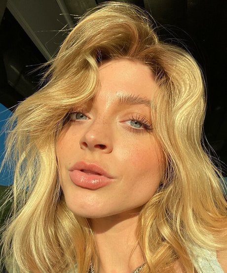 Molly Garcia nude pornstar photos