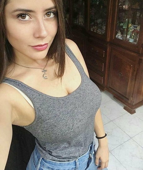 Vivi Alto hot star picture