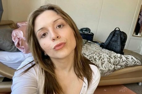 amythrill porn model photos