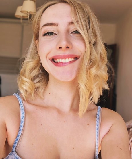 explicit onlyfans beautiful nude img