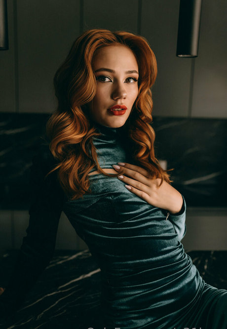 jennifer foxy hot model image