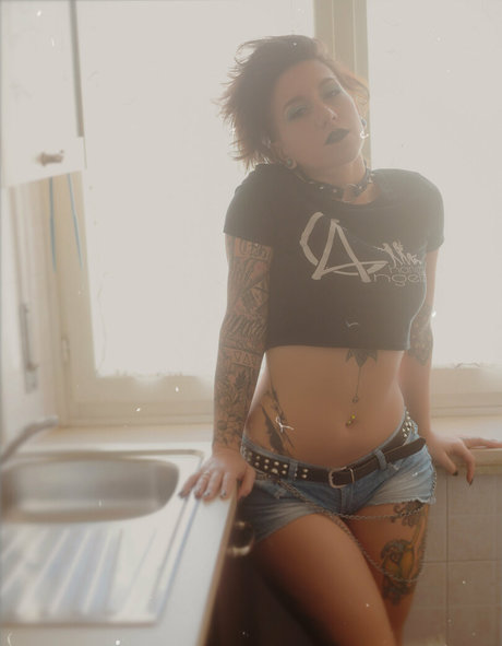 bubblybuumfree erotic pornstar pic