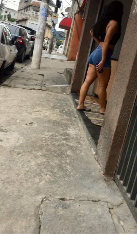 ConteUdo Escondido pornstar nude photos