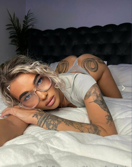 theperfectkitty adult model galleries