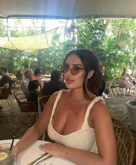 thecocktailqueen art actress images