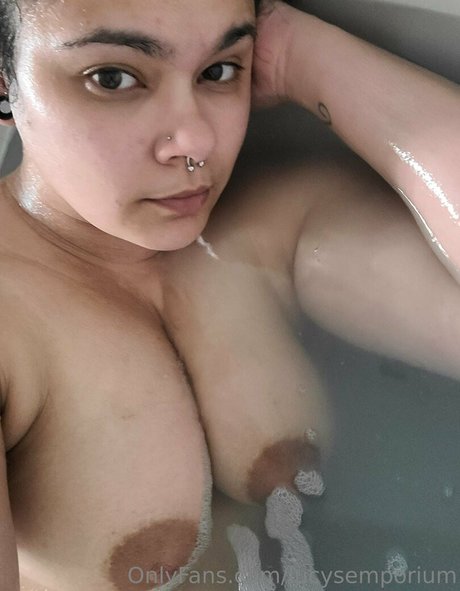 lucysemporium free pornstar pics