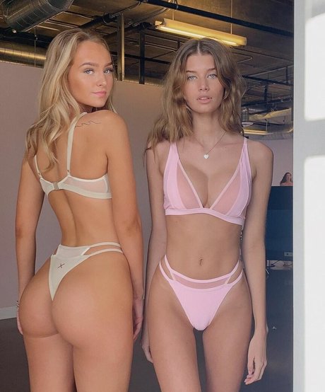 Sienna Raine Schmidt sex model picture