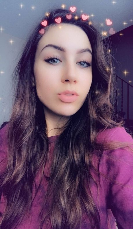 RadiantJules model porn picture