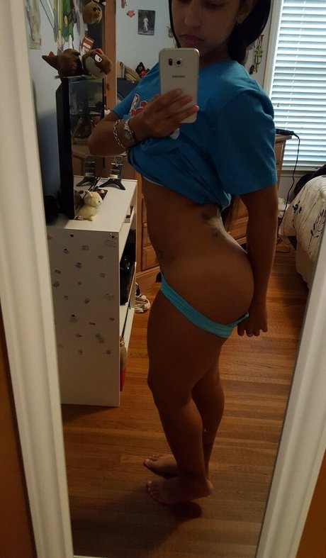 Domi Cosplay star adult images