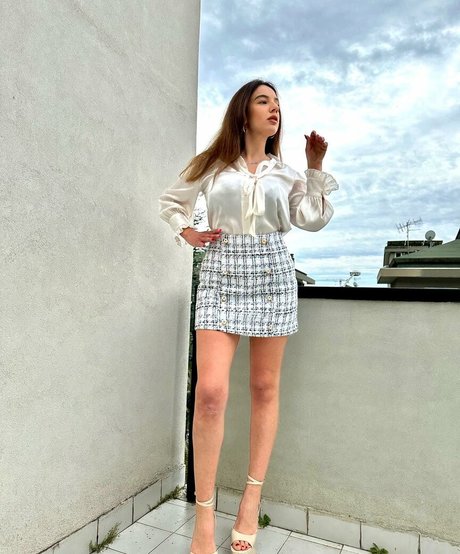 Gianclaudia Di Giacomo naked actress pics