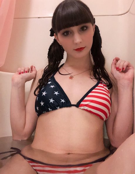 Schyler Reighn pornstar art galleries