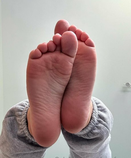 daisyfxoxo art actress gallery