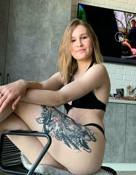 sandy cheek s beautiful actress photo