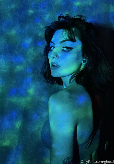 ghosti model free img