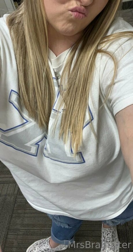 mrs bra buster Profile pic