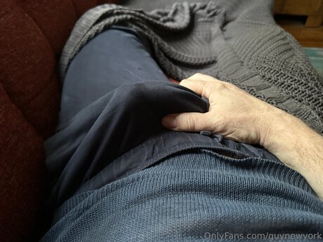 Guynewyork pretty star img