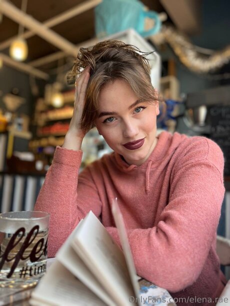 Helen Rey sexy model pictures