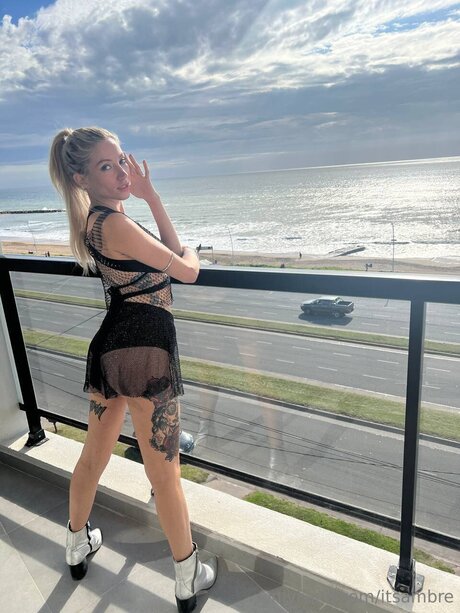 Itsambre porn star galleries