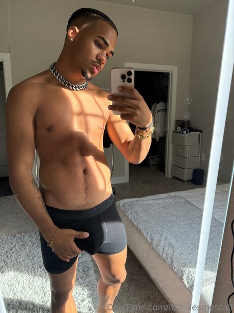 Itsmilesmetcalf porn star images