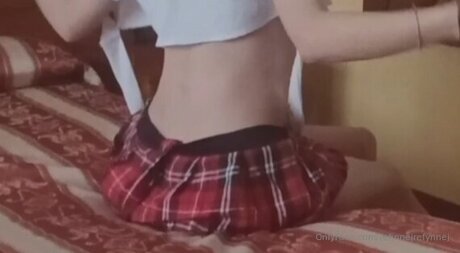 Refinnejrefynnej xxx model image