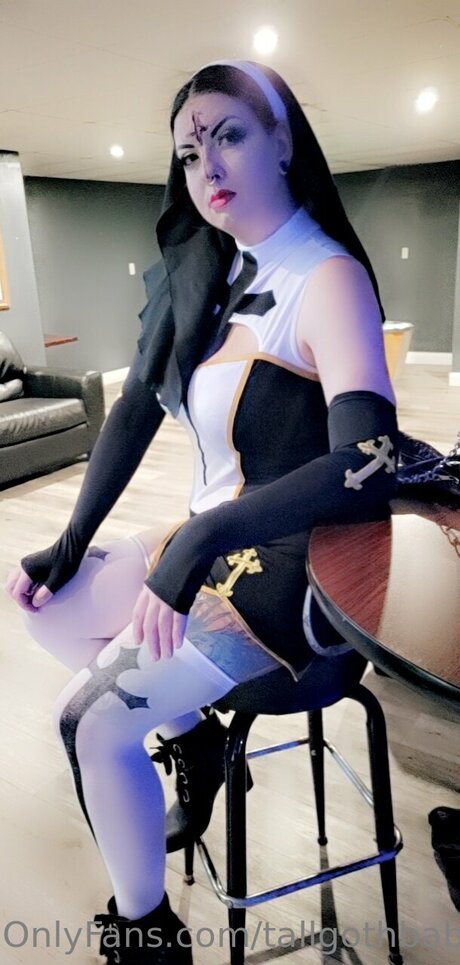 Tallgothbabe14 xxx star photo