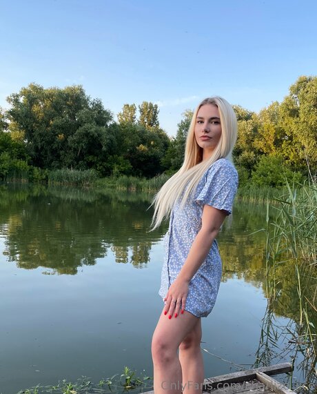 Anya Ice pornstar sex galleries