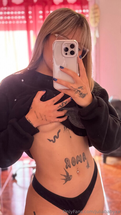 Juliababyxx porn actress galleries