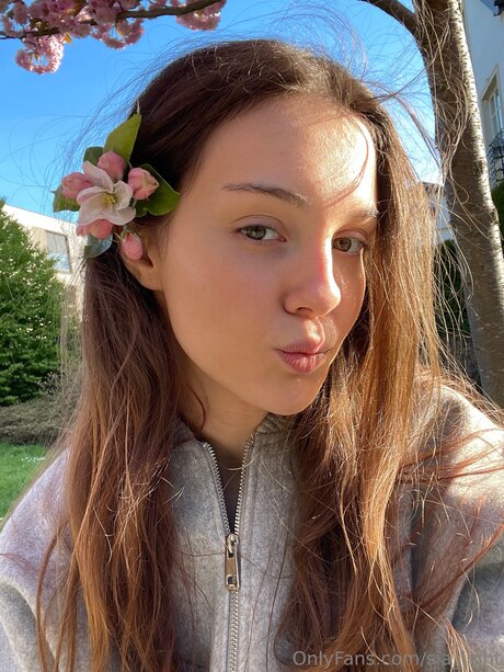 Sia Light sexy actress photo