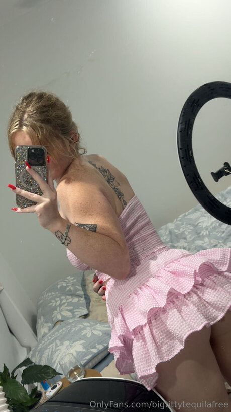 Teexquila star nude pic