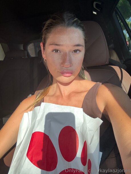 Kaylaazjones hot pornstar pics