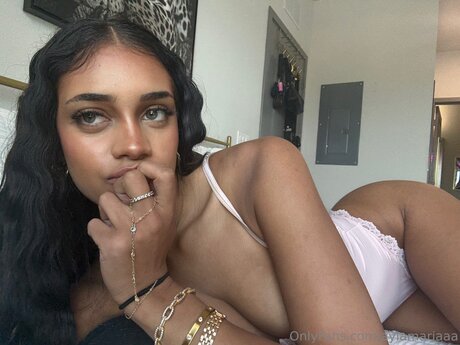 Aylamariaaa pornographic actress galleries