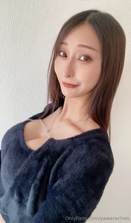 Yawarachan model naked pictures