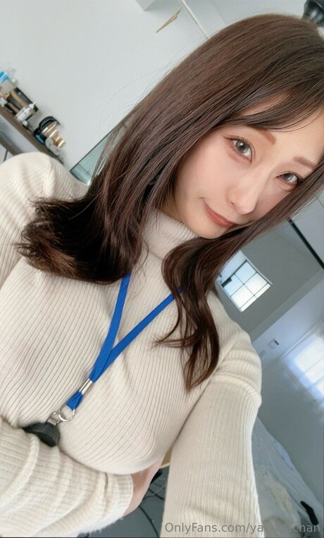 Yawarachan naked star picture