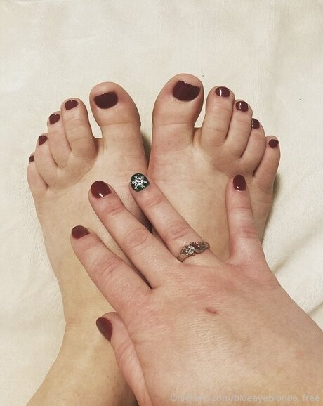 Blueeyeblonde Free nice model photo